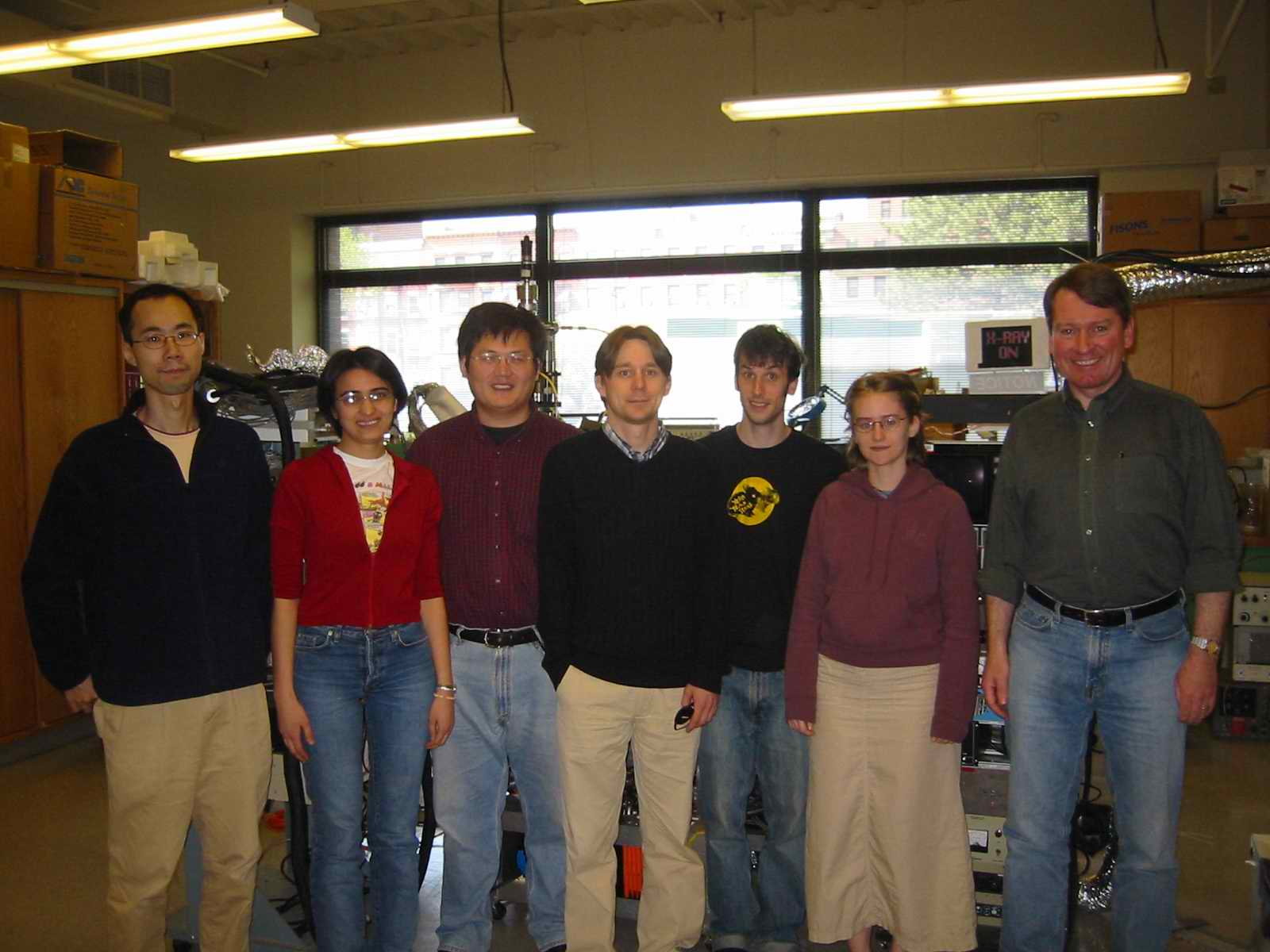 group-04.jpg (194985 bytes)